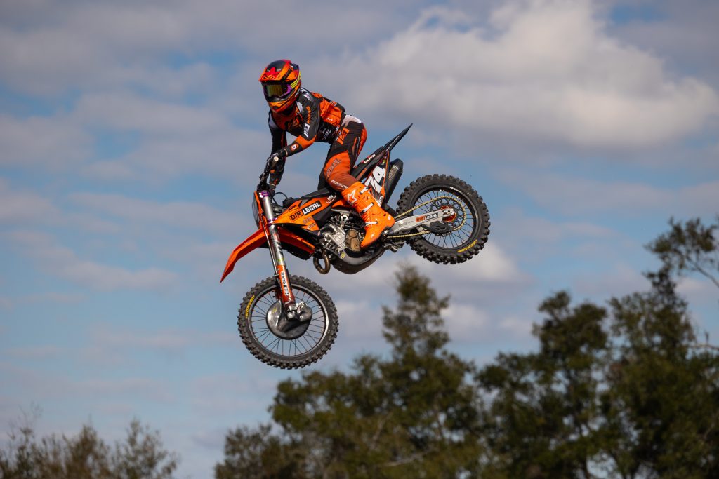 The team at a 250SX round